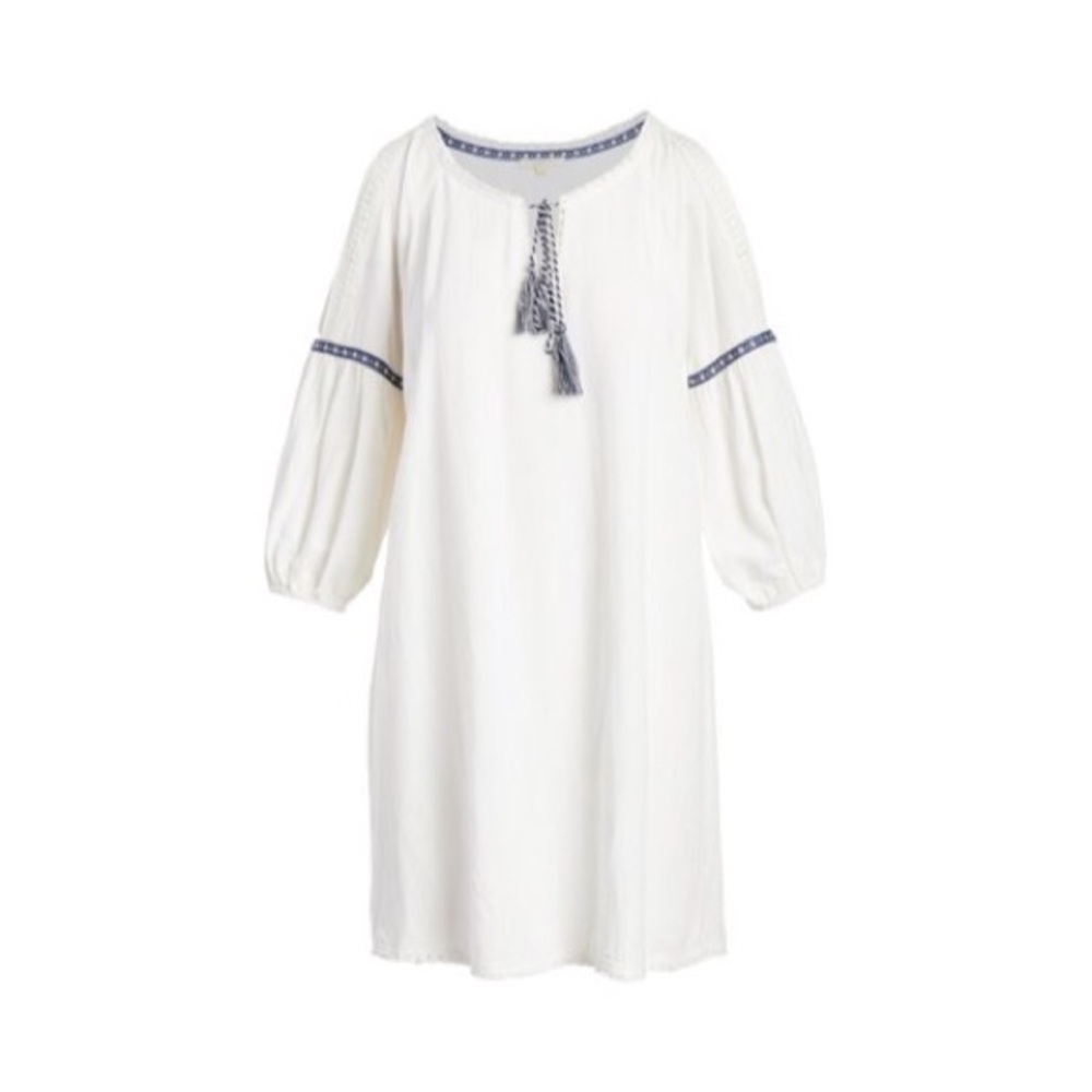 Off white shoulder shift dress by Mystree